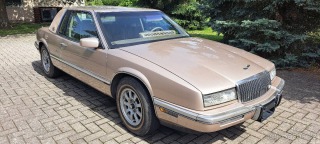   Buick Riviera 3,8