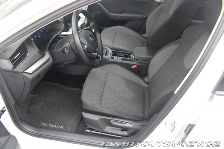 Škoda Ostatní modely Octavia 2,0 TDI 110kW Combi Nové 2022