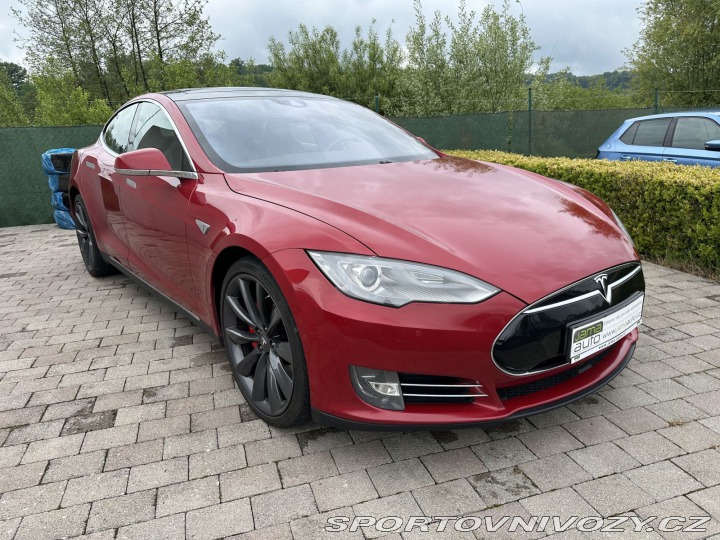 Tesla Model S REZERVOVÁNO, SP85D 4x4 FR 2015