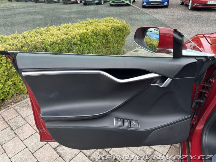 Tesla Model S REZERVOVÁNO, SP85D 4x4 FR 2015