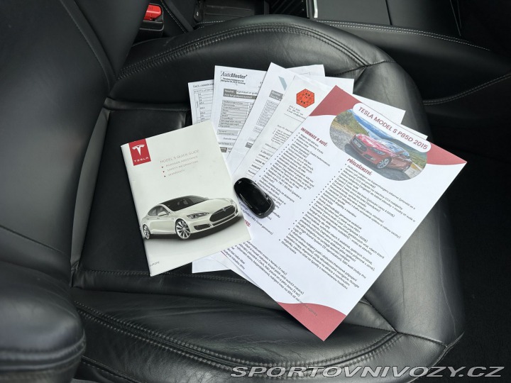 Tesla Model S REZERVOVÁNO, SP85D 4x4 FR 2015
