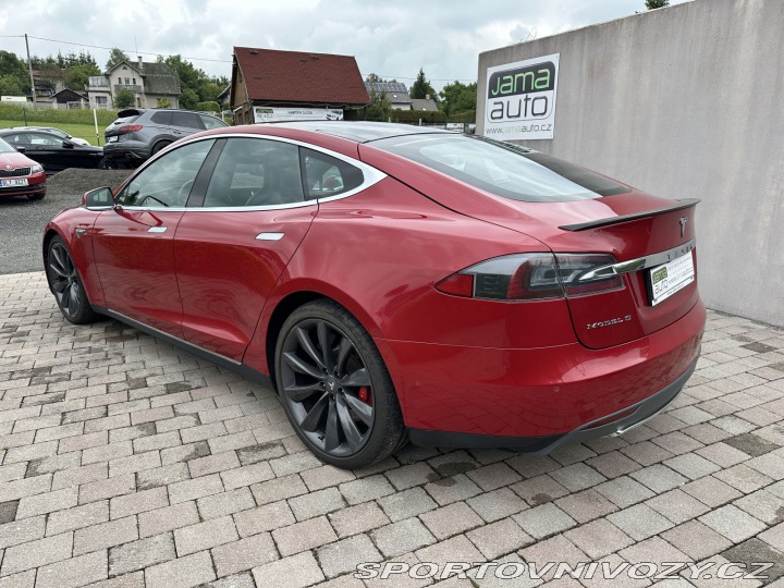 Tesla Model S REZERVOVÁNO, SP85D 4x4 FR 2015