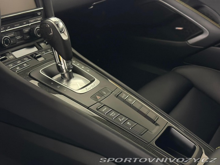 Porsche 911 Turbo s 2015