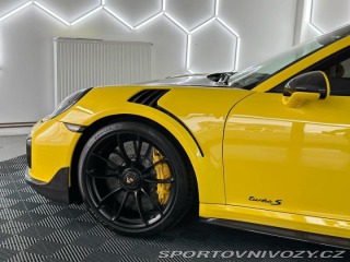 Porsche 911 Turbo s 2015