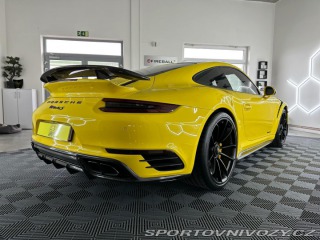 Porsche 911 Turbo s 2015