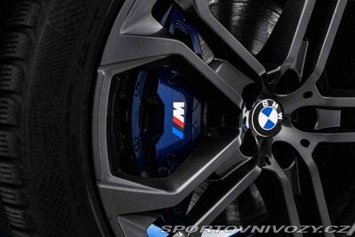 BMW X6 panorama, laser, head-up 2021