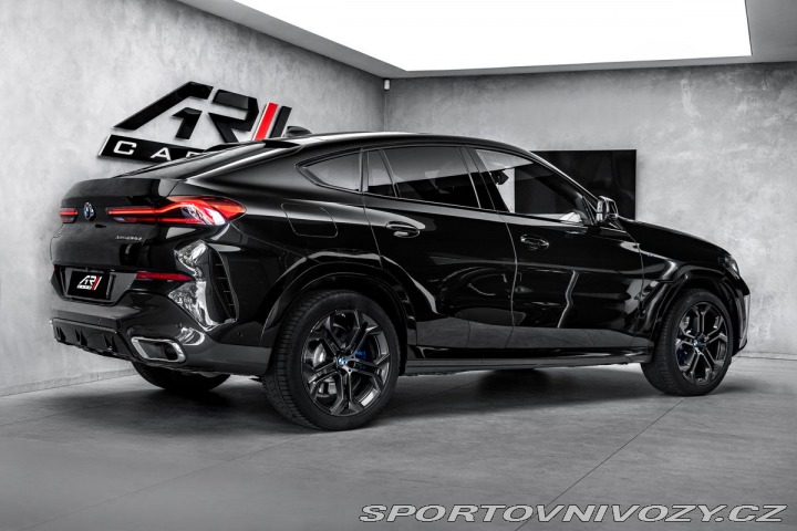 BMW X6 panorama, laser, head-up 2021