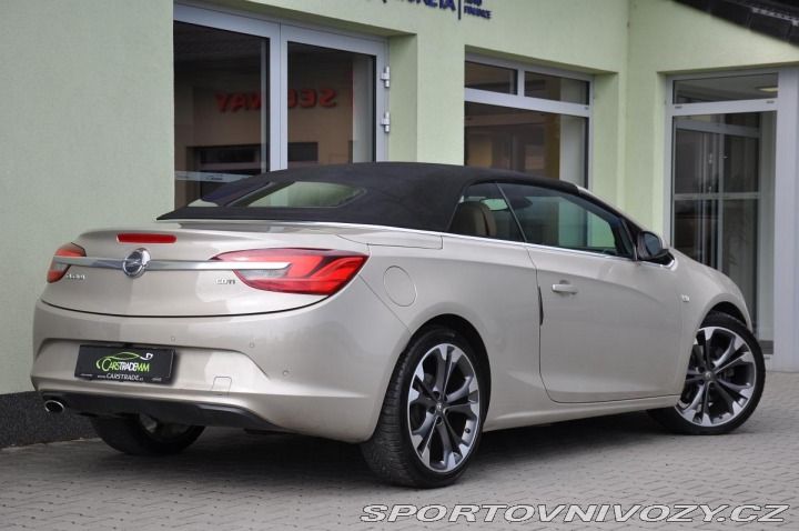 Opel Cascada 2,0CDTi AUTOMAT REZERVACE 2014
