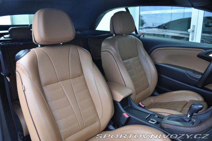 Opel Cascada 2,0CDTi AUTOMAT REZERVACE 2014