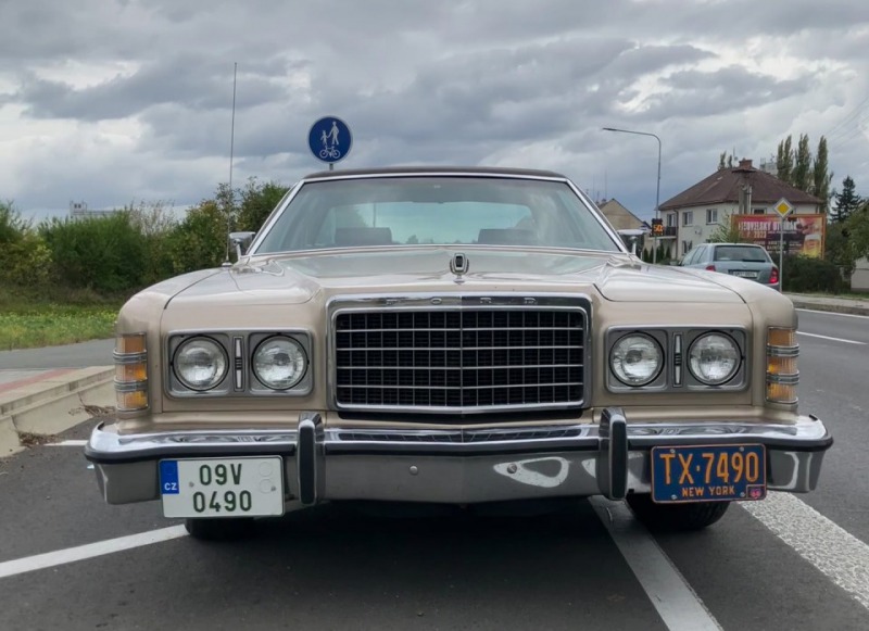 Ford Ostatní modely LTD 351 V8