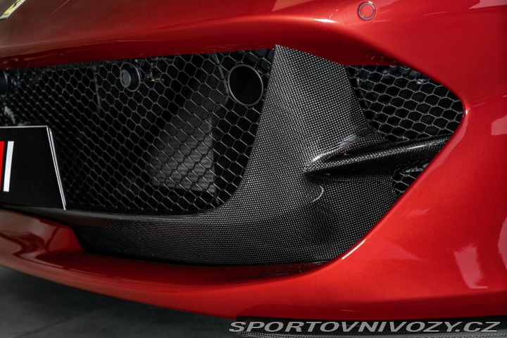 Ferrari 812 Superfast Atelier, Novite 2019