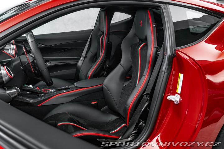 Ferrari 812 Superfast Atelier, Novite 2019