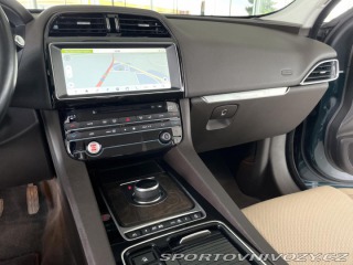 Jaguar F-Pace 35t AWD*250kW*360°Kamery* 2017