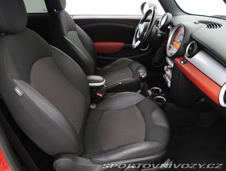 Mini Cooper Cooper 2010
