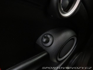 Mini Cooper Cooper 2010