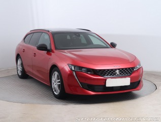 Peugeot 508 Hybrid 225