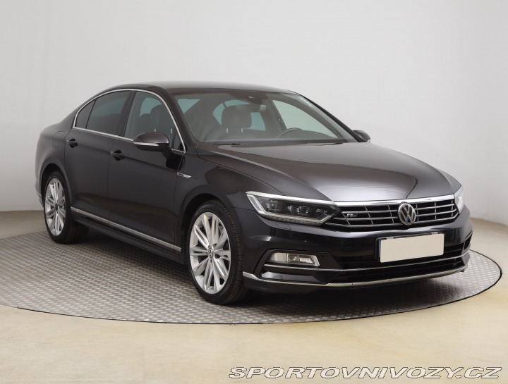 Volkswagen Ostatní modely Passat R-Line 2.0 BiTDI 2016