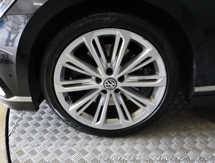 Volkswagen Ostatní modely Passat R-Line 2.0 BiTDI 2016