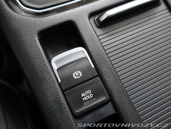 Volkswagen Ostatní modely Passat R-Line 2.0 BiTDI 2016