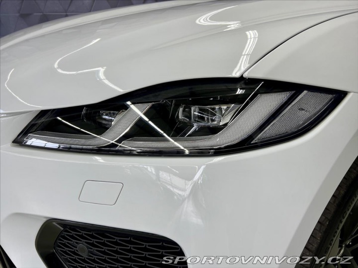 Jaguar F-Pace D300 R-DYNAMIC AWD SE 90t 2024