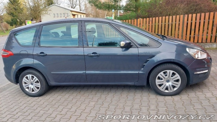 Ford Ostatní modely S-MAX 2,0 2010