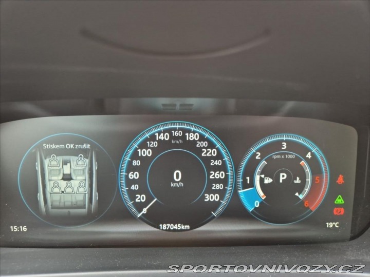 Jaguar F-Pace 3,0 D AWD R-SPORT 2016