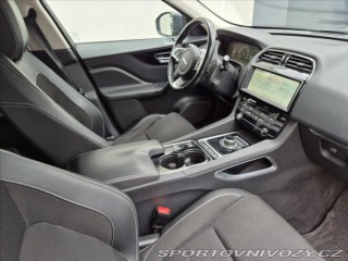 Jaguar F-Pace 3,0 D AWD R-SPORT 2016