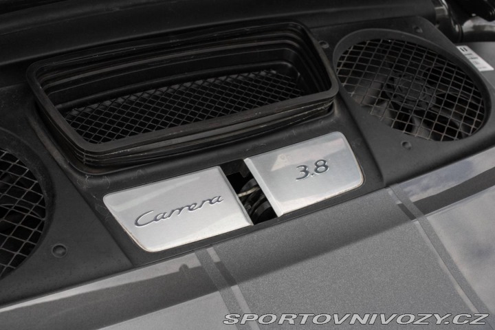 Porsche Carrera GT S manual 2012