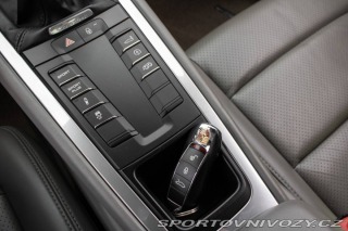 Porsche Carrera GT S manual 2012