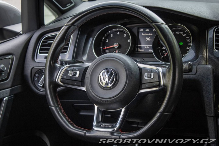 Volkswagen Golf 2.0 TSI BMT GTI Performa 2016