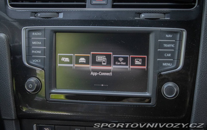 Volkswagen Golf 2.0 TSI BMT GTI Performa 2016