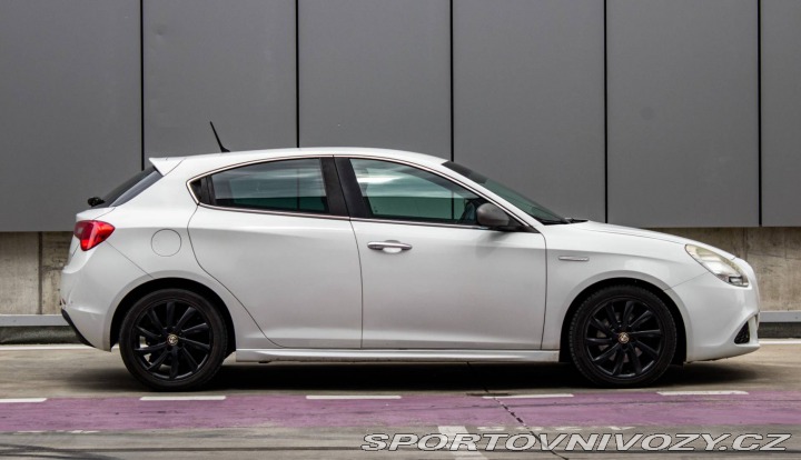 Alfa Romeo Giulietta 2011