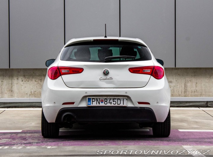 Alfa Romeo Giulietta 2011