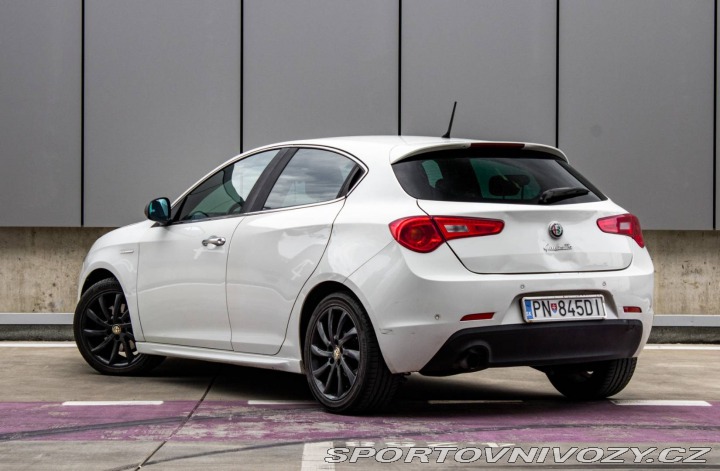 Alfa Romeo Giulietta 2011