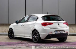 Alfa Romeo Giulietta  2011