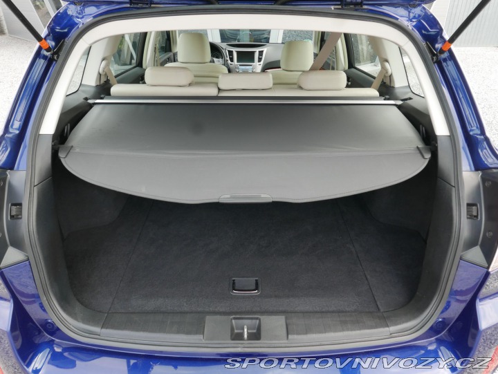 Subaru Ostatní modely Outback 3,6R AWD Automat REZERVAC 2011