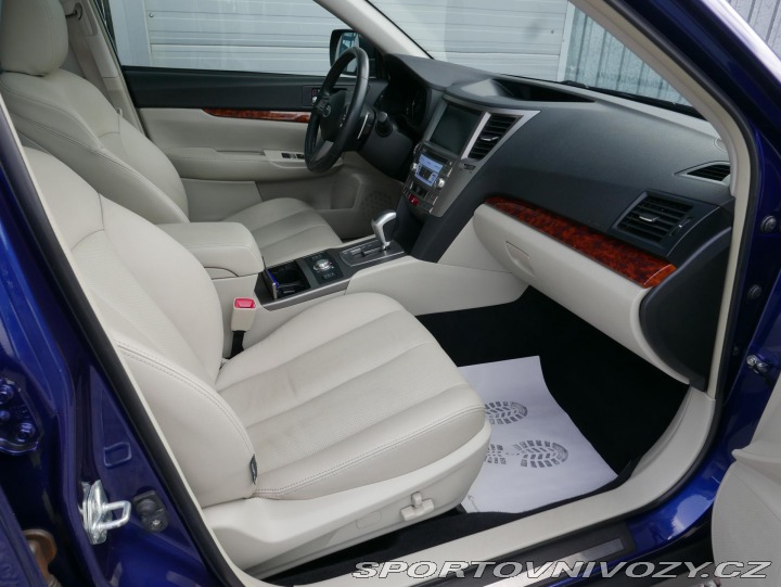 Subaru Ostatní modely Outback 3,6R AWD Automat REZERVAC 2011