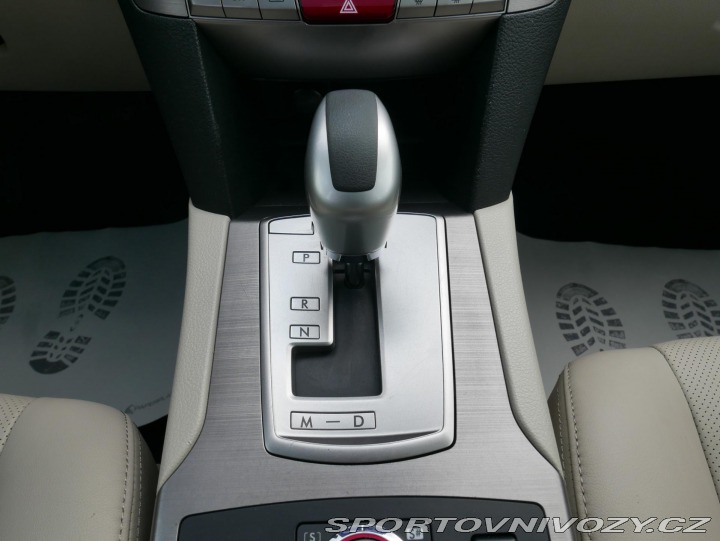 Subaru Ostatní modely Outback 3,6R AWD Automat REZERVAC 2011