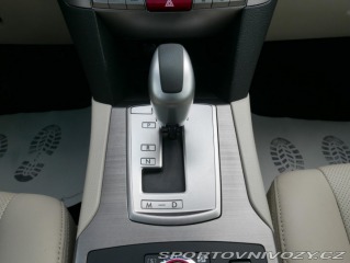 Subaru Ostatní modely Outback 3,6R AWD Automat REZERVAC 2011