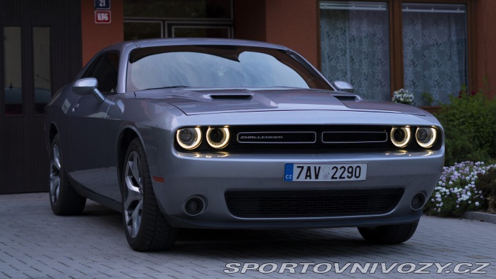 Dodge Challenger SXT 2015