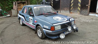 Škoda  120L