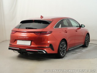 Kia ProCeed GT-Line 1.5 T-GDI 2022