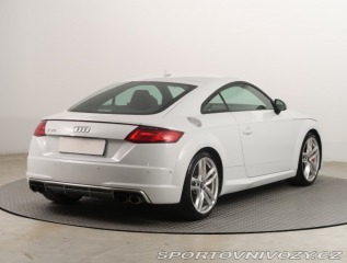 Audi TT TTS  2.0 TFSI 2015