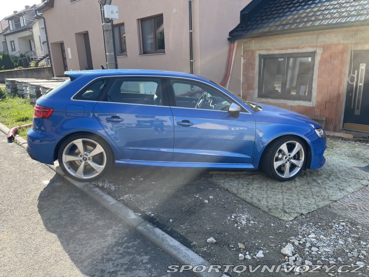 Audi RS3 2019