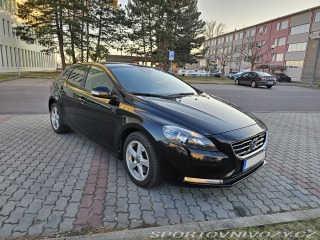 Volvo V40 T4