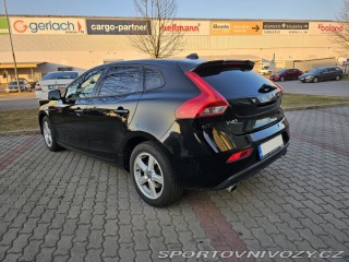 Volvo V40 T4 2015