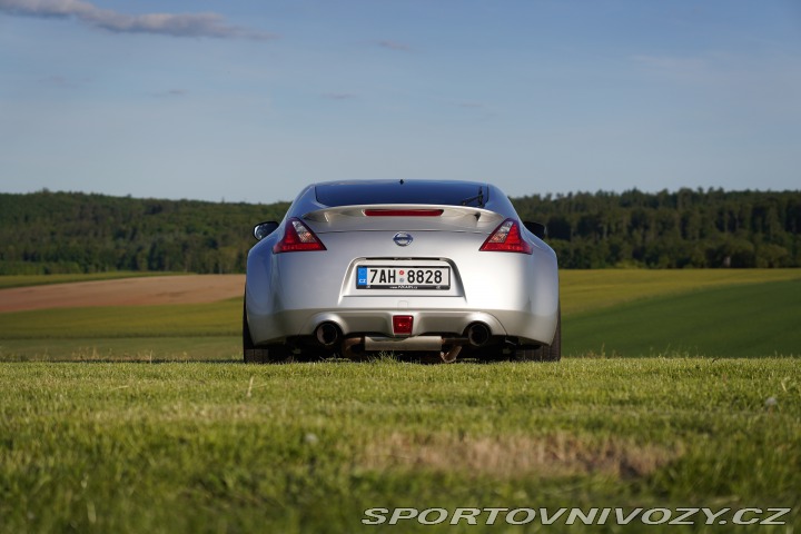 Nissan 370 Z 2010