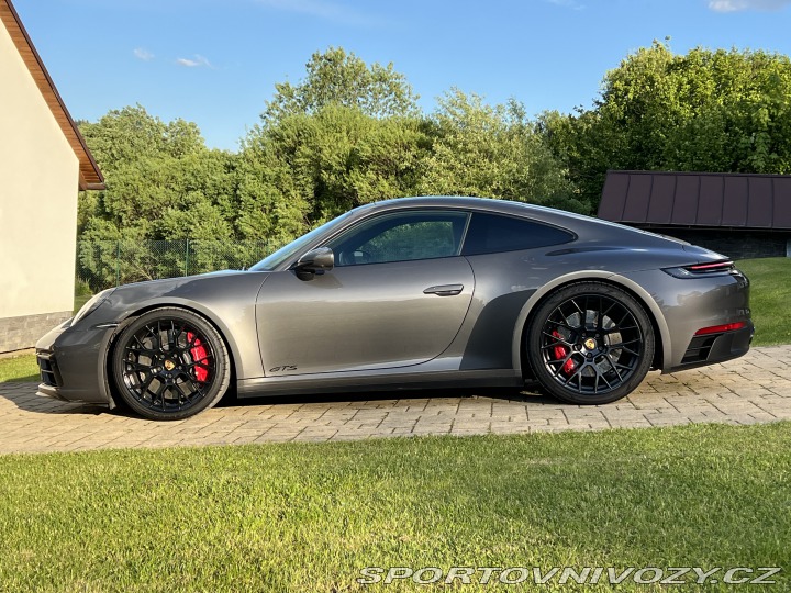 Porsche 911 Carrera 4 GTS/LIFT/CHRONO 2022