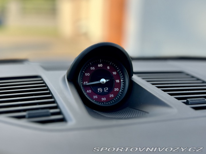 Porsche 911 Carrera 4 GTS/LIFT/CHRONO 2022