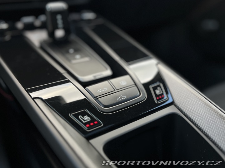 Porsche 911 Carrera 4 GTS/LIFT/CHRONO 2022